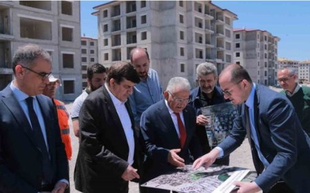 Başkan Büyükkılıç, Oruçreis Kentsel Dönüşüm Projesi'nde İncelemelerde Bulundu